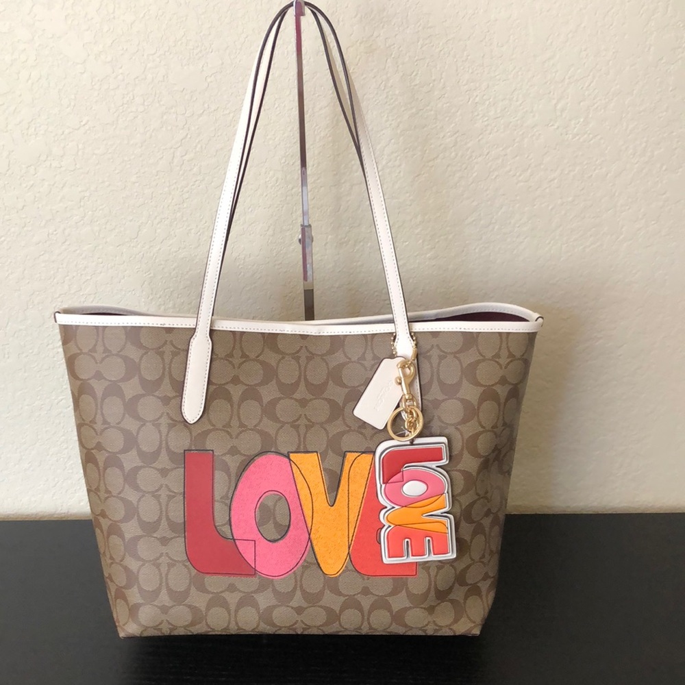 Coach City Tote In Signature Canvas With Love Print